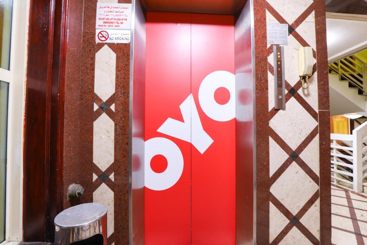 Oyo 353 Middle East Hotel 두바이 외부 사진